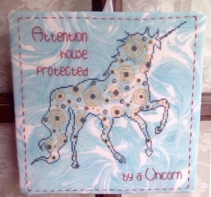 ATTENTION UNICORN