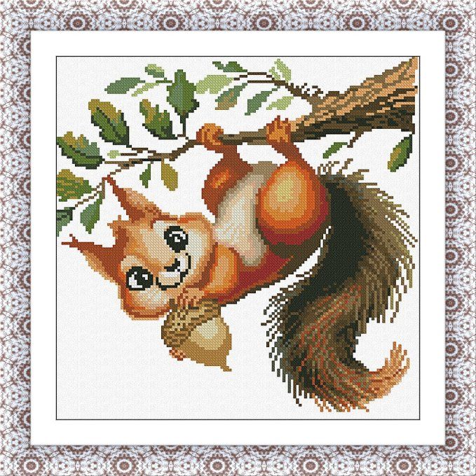HAPPY SQUIRREL
